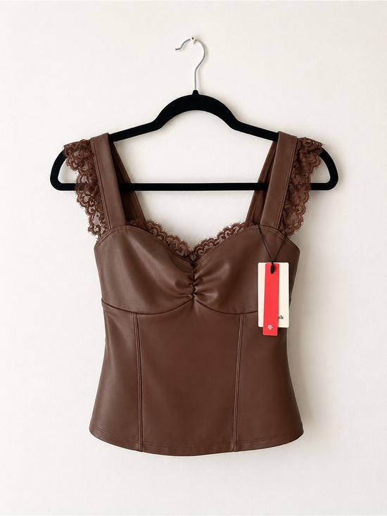 Popilush Tops - NWT Popilush Faux Leather Lace Trim Sculpting Camisole Top in Brown Coquette XS